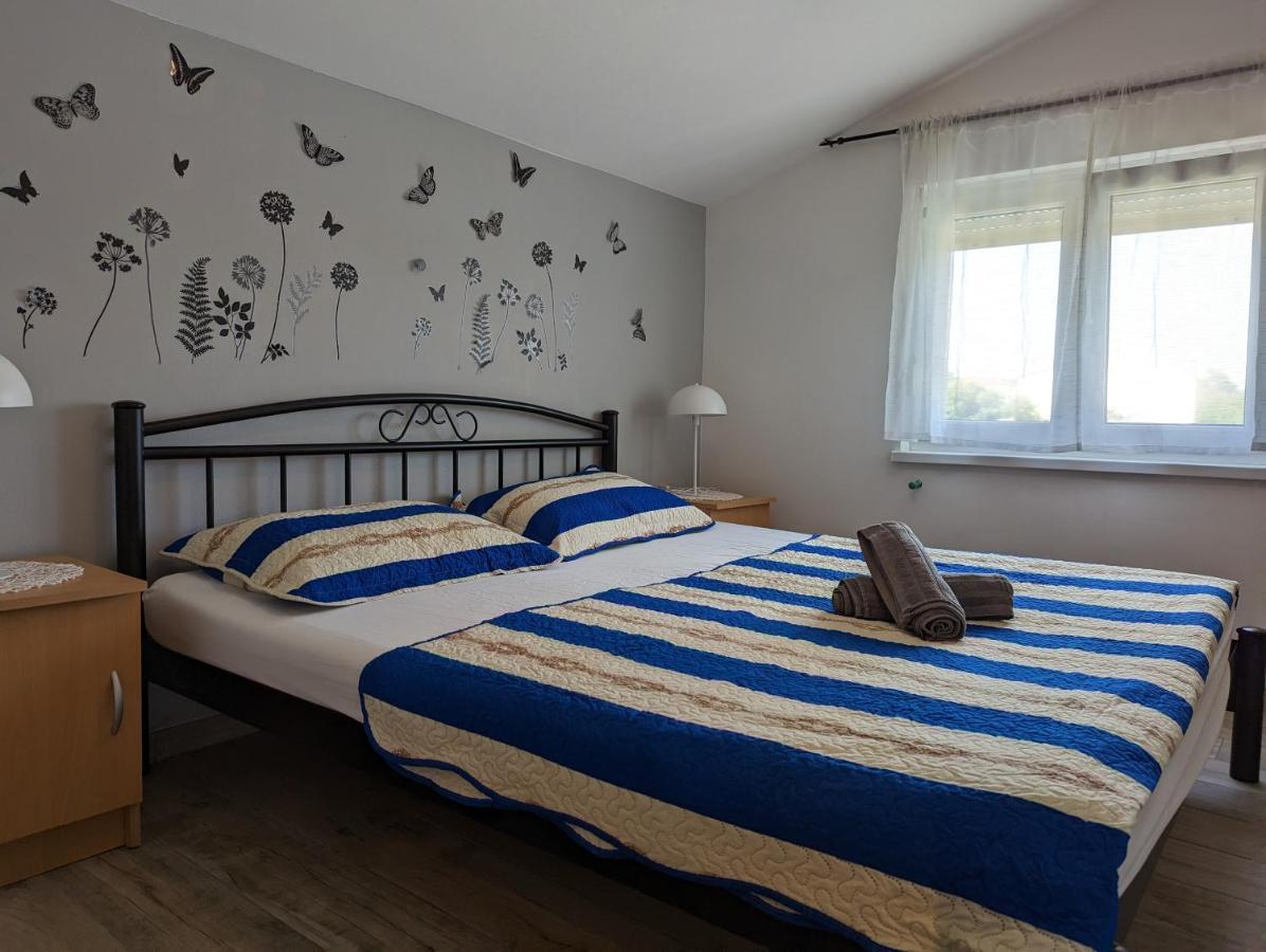 Villa Rosa Umag Eksteriør billede